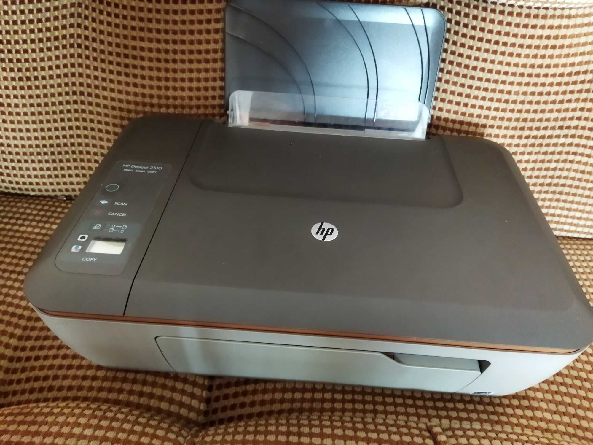 Impressora Multifunções  HP Deskjet 2510 para reparação