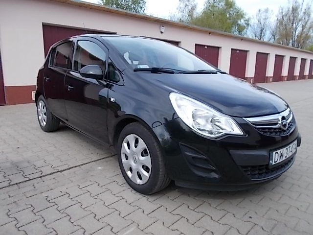 Sprzedam Opel Corsa D 1.2 benzyna Salon Polska (klima)