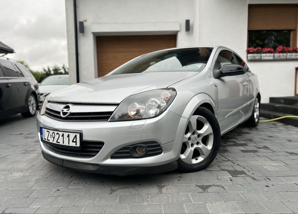 Opel Astra GTC 1.6 LPG multifunkcja, tempomat, komputer, A/C, alufelgi