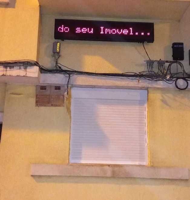Painel Electrónio de Exterior