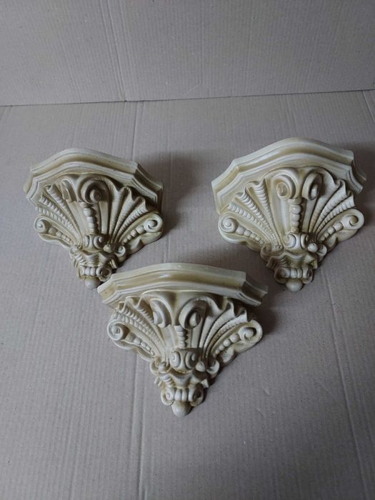 Ménsulas em Cerâmica – Peças Decorativas Clássicas