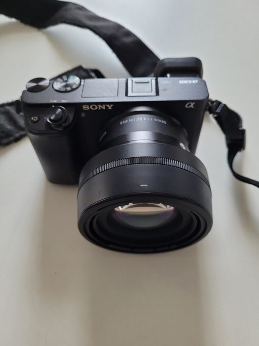 Bogaty zestaw SONY a6300 + Sigma 56mm