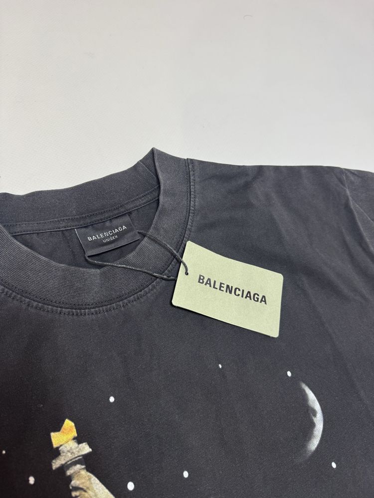 Футболка Balenciaga Paris Statue Of Liberty S M L