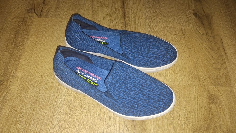 Жіночі сліпони Skechers р. 38
