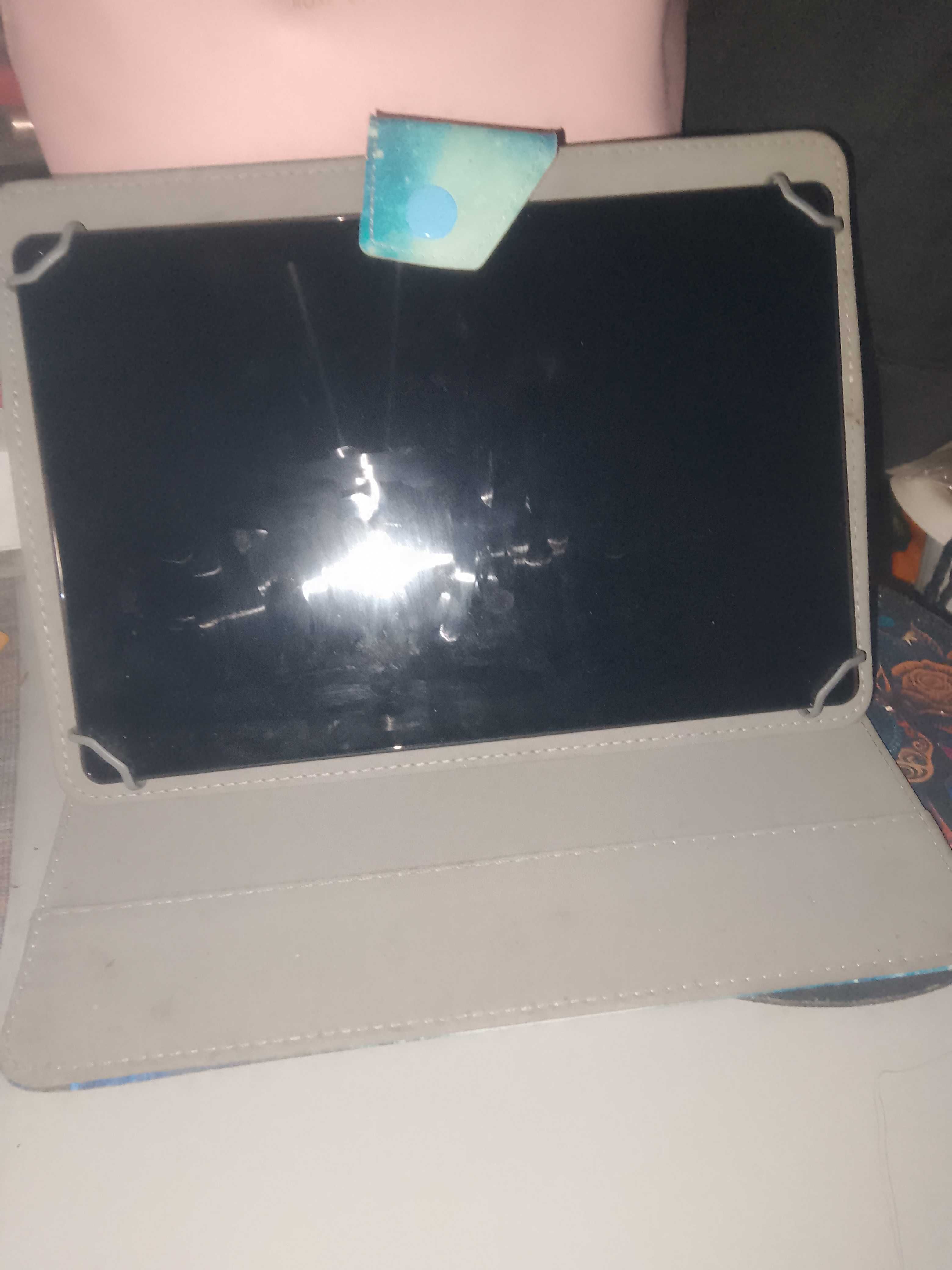 Tablet 10 novo com teclado e rato oferta comando