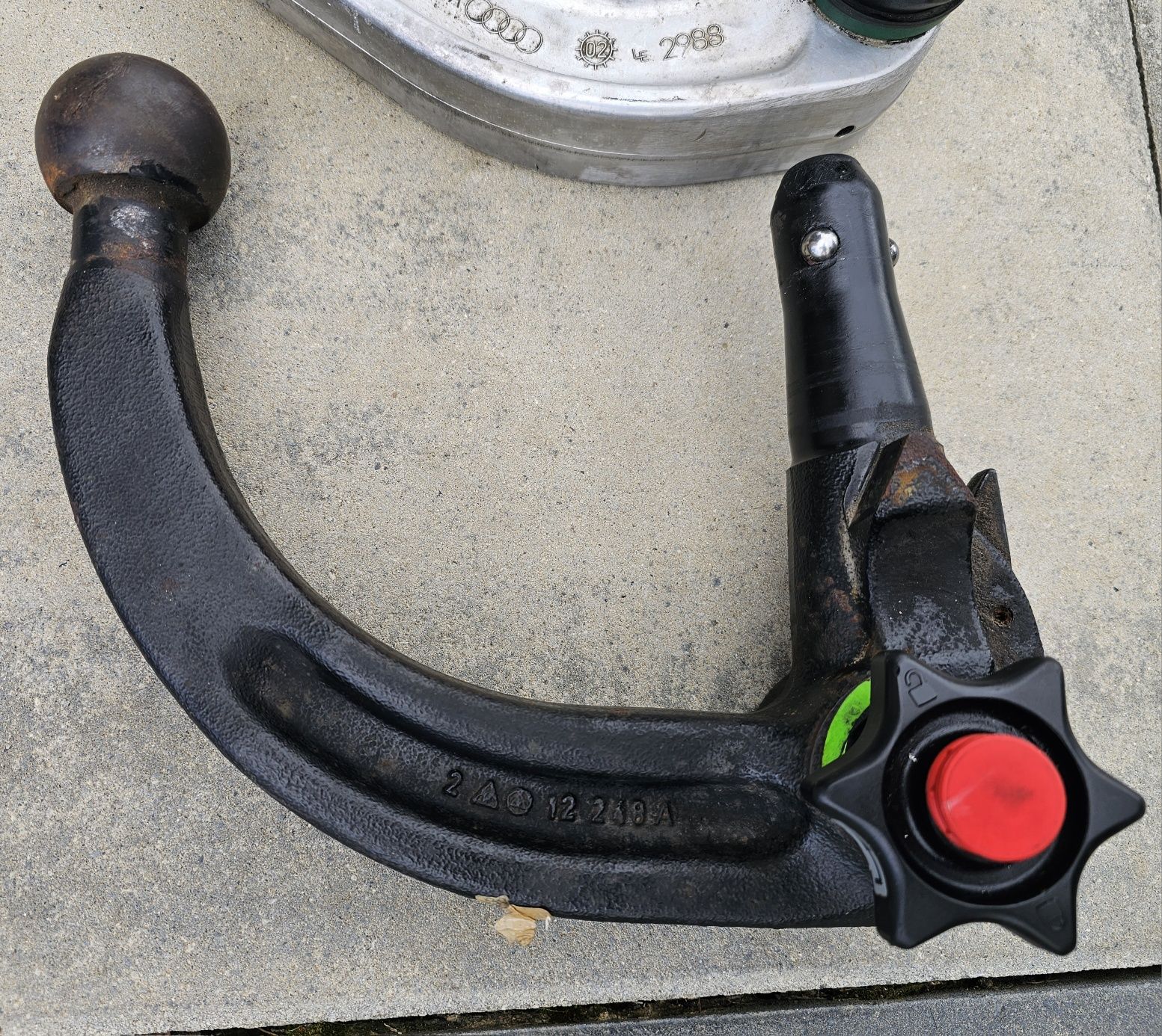Kula haka Audi A4 B6 B7 B8 Nissan Qashqai Juka Alko,Westfalia zaczep,b