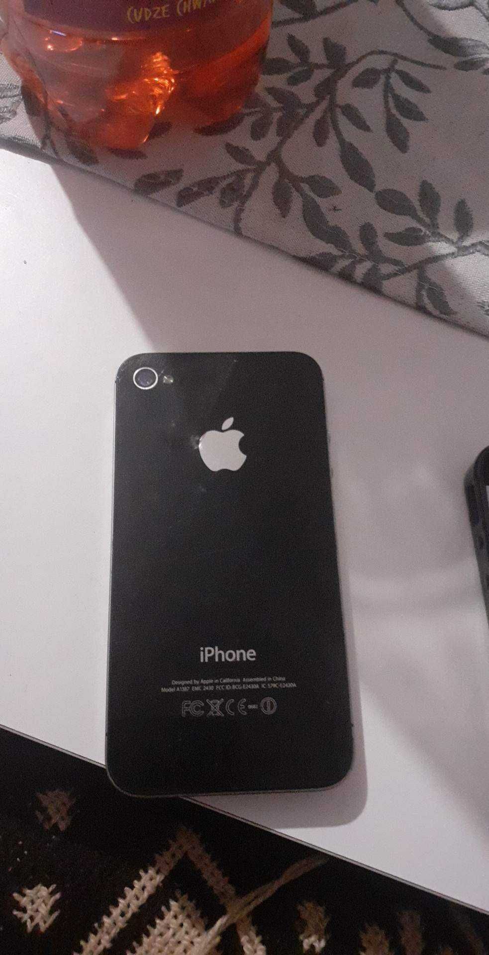 iphone 4s, uzywany stan bardzo dobry