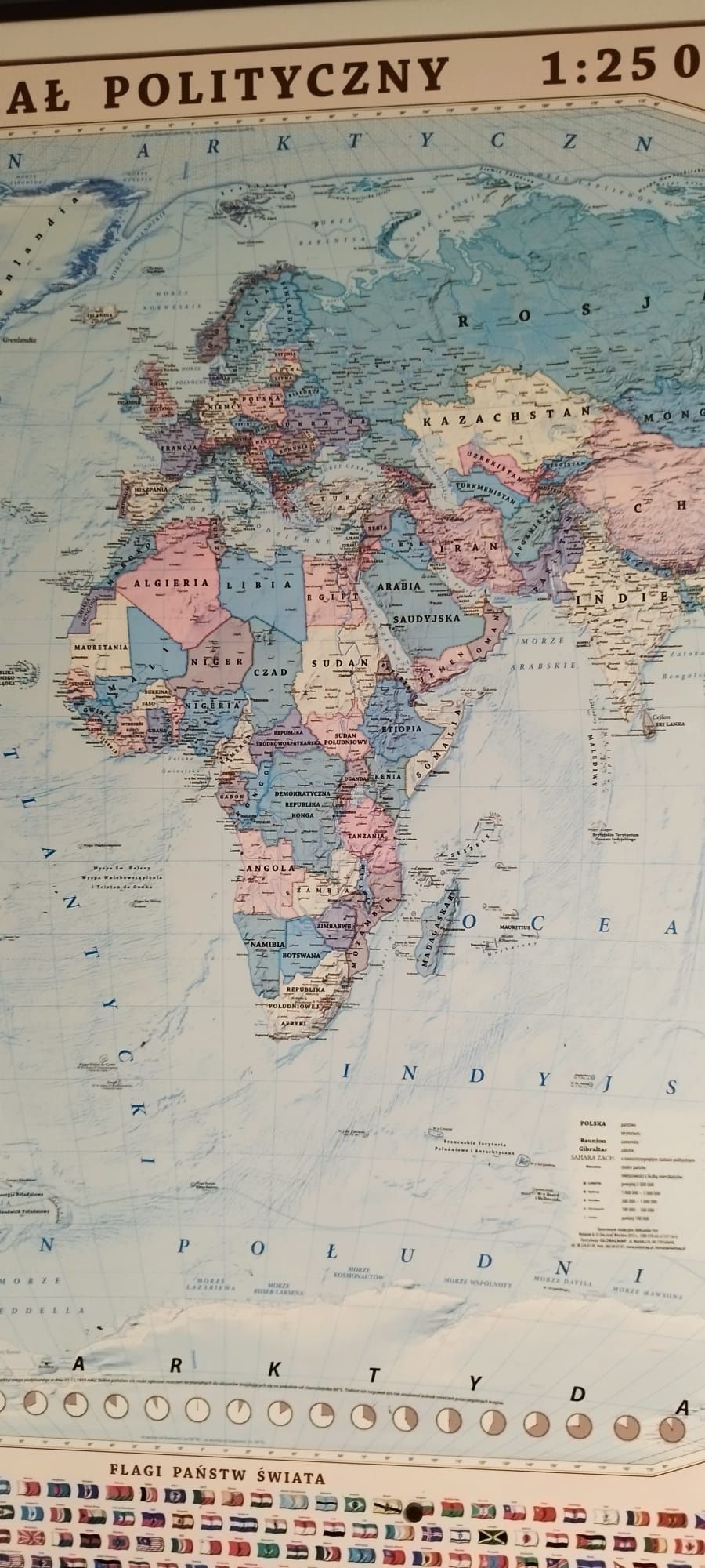Mapa świata magnetyczna zmazywalna polityczna aluminiowa