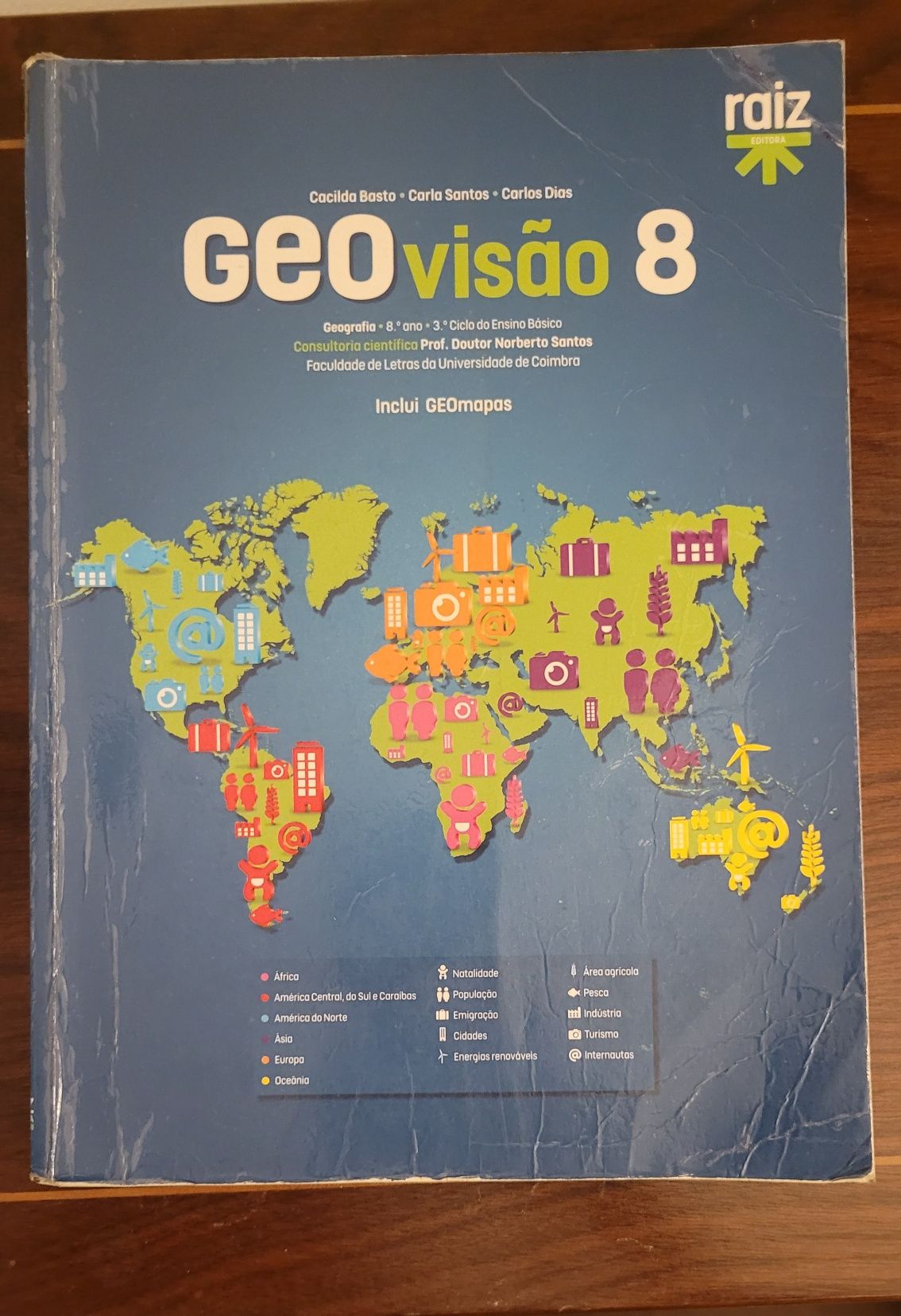 Livros 8° ano de geografia, físico-química e português
