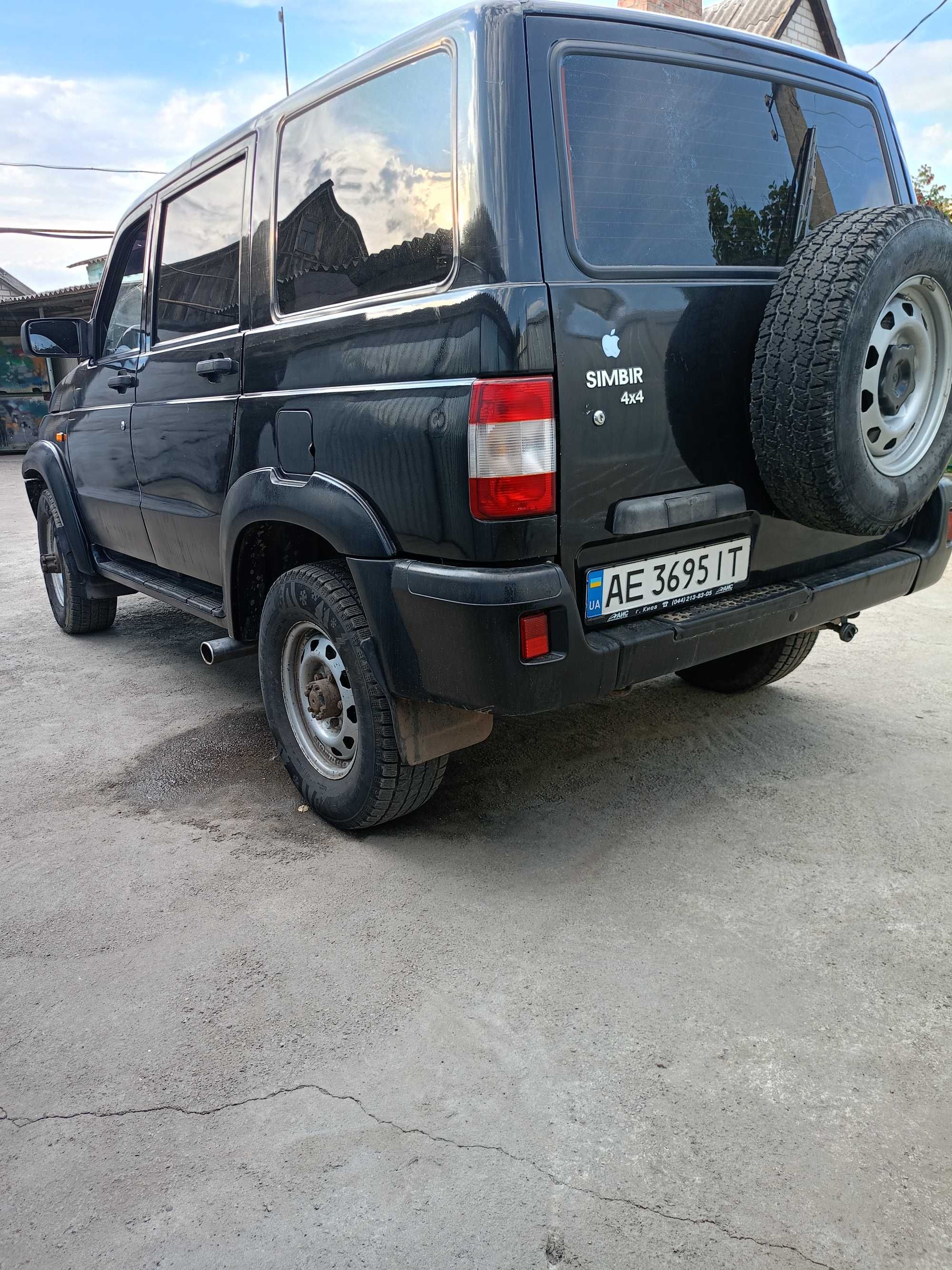 Продам машину УАЗ СИМБИРЬ