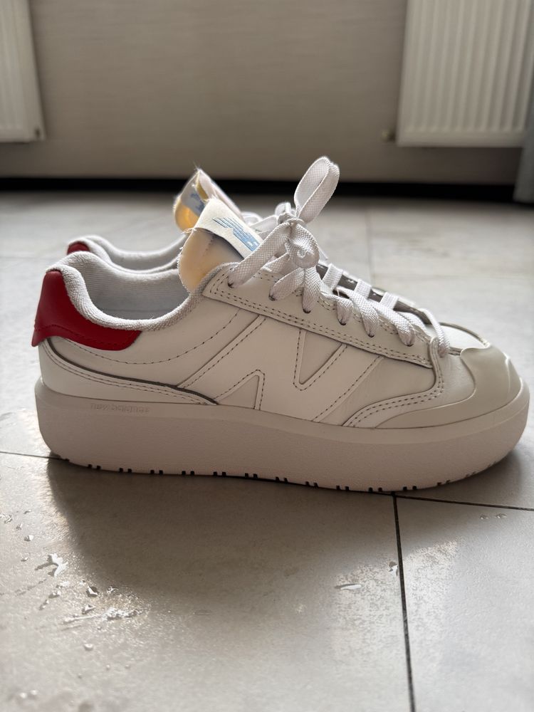 New balance женские