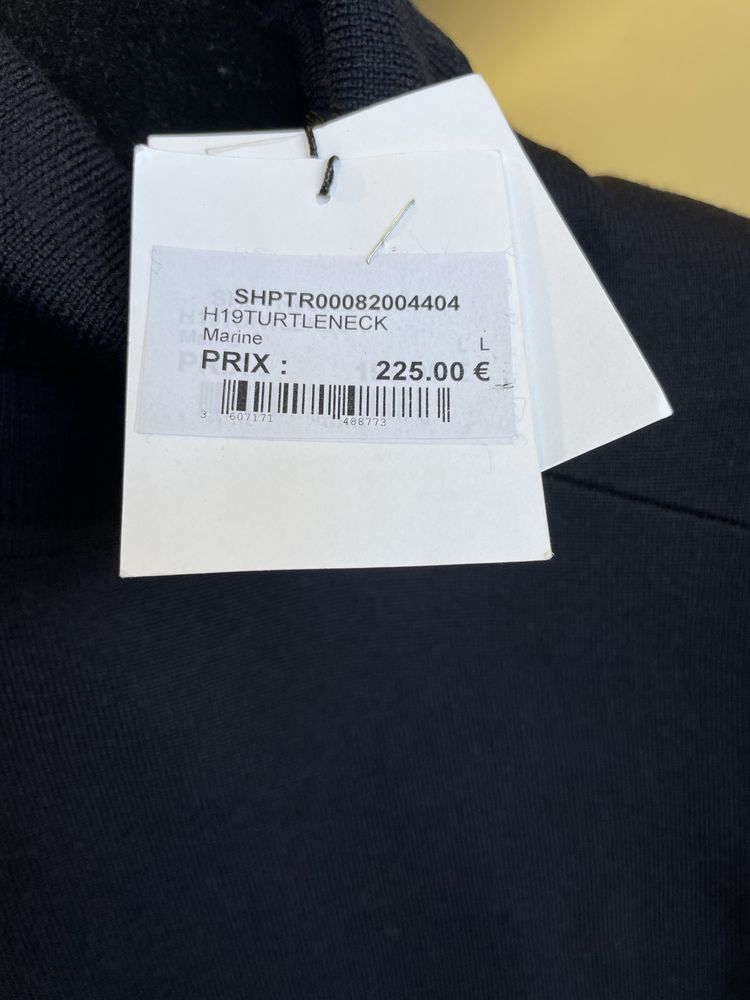 Гольф темно- синього кольору Sandro, оригінал, розмір L.
