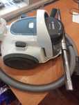 Пылесос Bosch BGS05