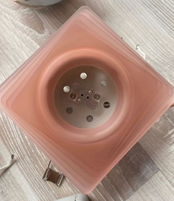 Różowo brzoskwiniowe kwadratowe kinkiety