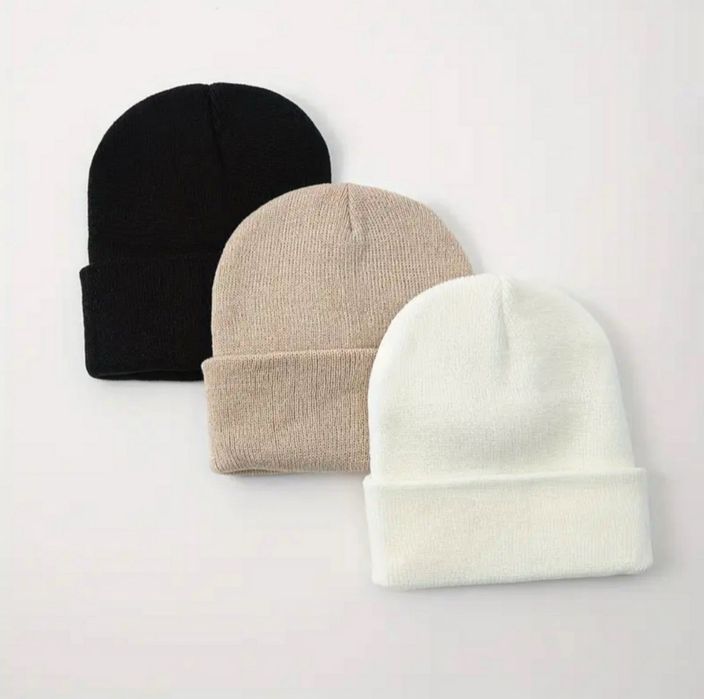 Шапка для дівчинки або хлопчика 1-3 роки біла, чорна, бежева