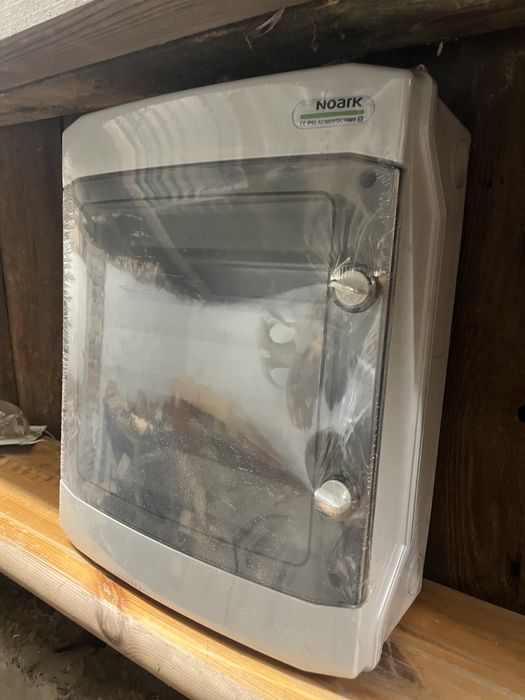 NOARK Rozdzielnica natynkowa hermetyczna 24 modułowa IP65