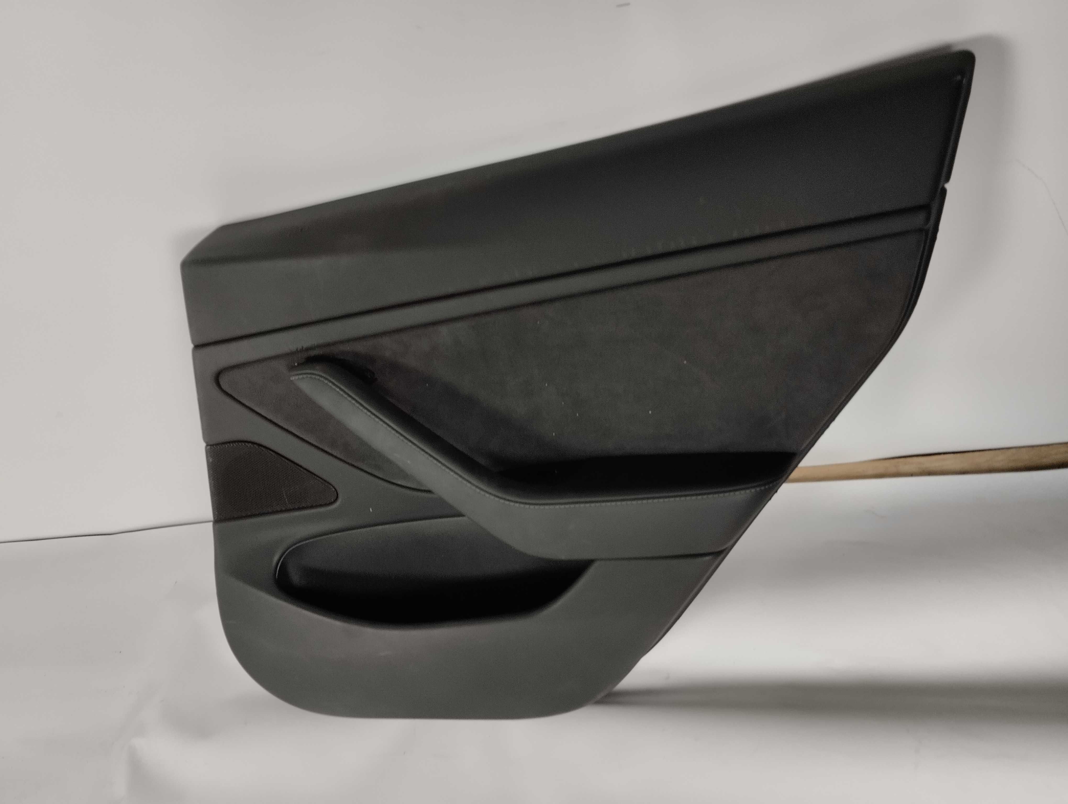 Камера РІЗНІ Tesla Model 3 2018-2023