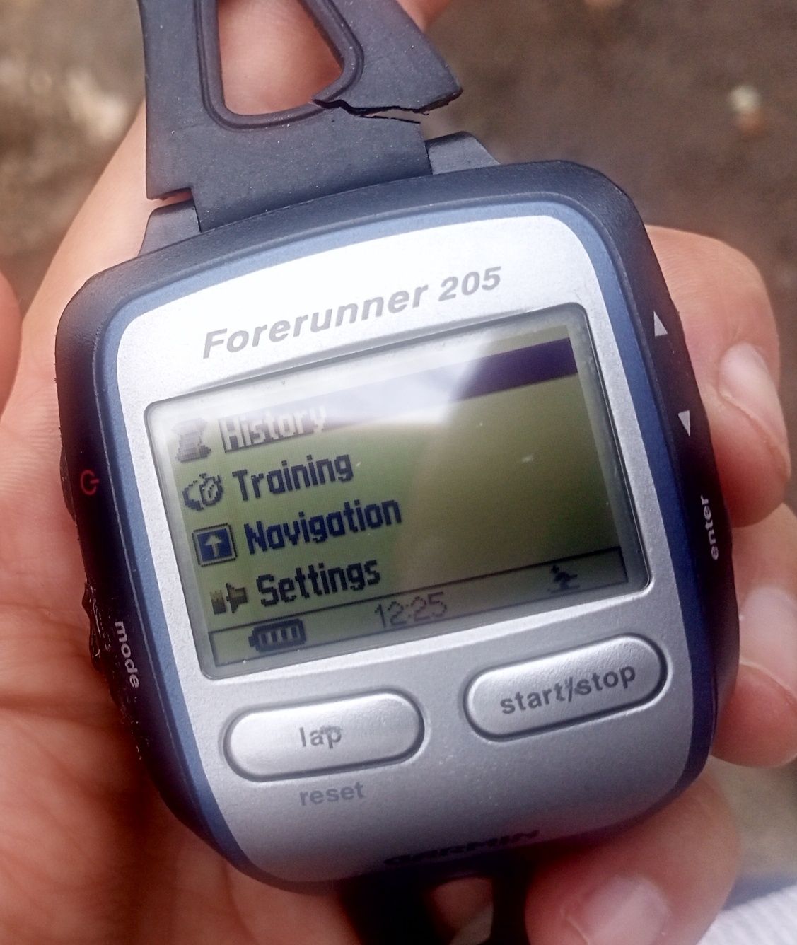 Garmin Forerunner 205  навігатор SiRFstar III gps  ipx7