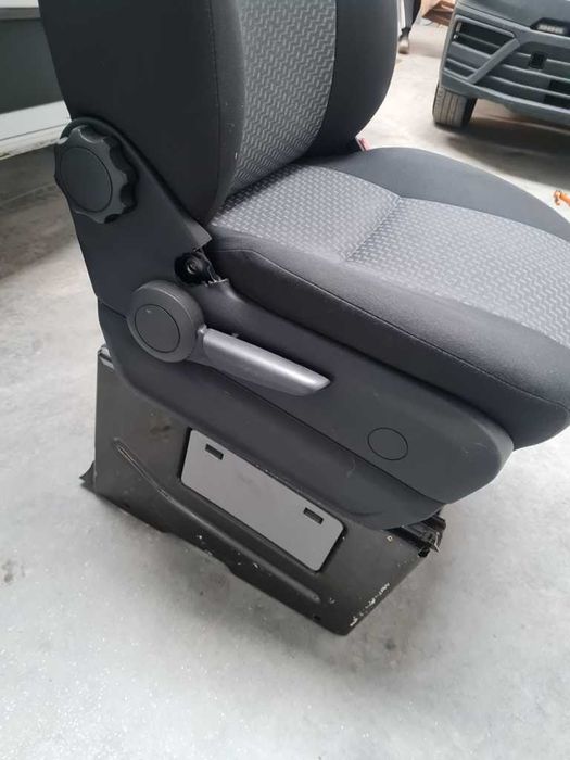 Fotel jedynka siedzenie pasażera SPRINTER 906 CRAFTER