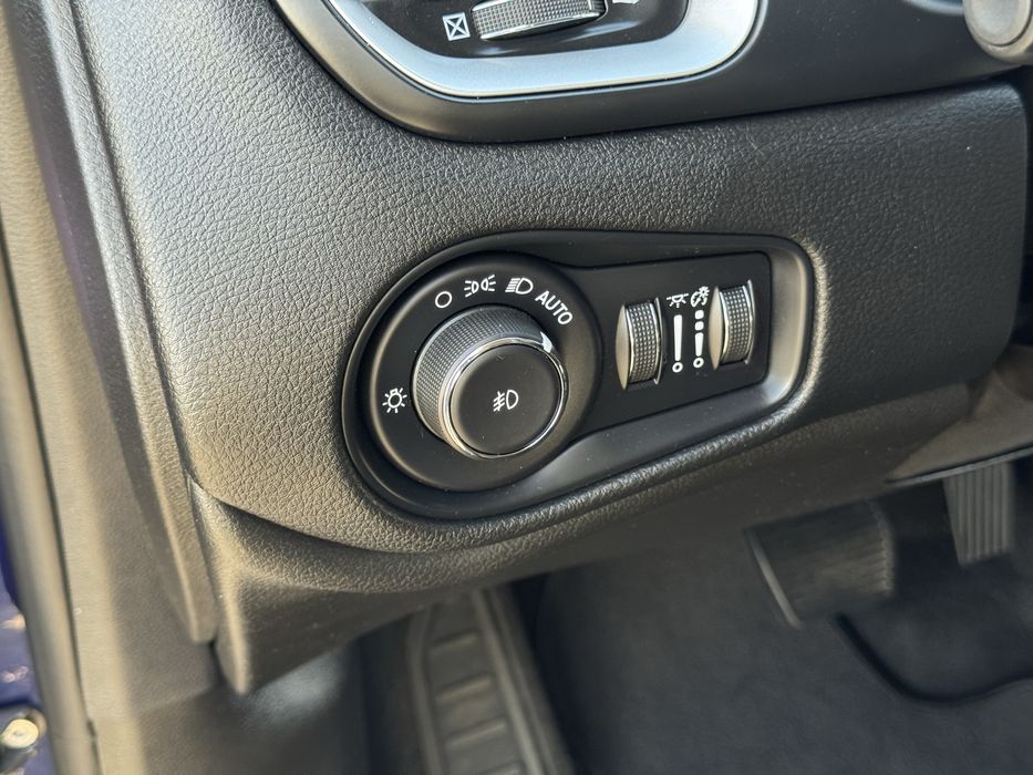 Продам Jeep Renegade 2021 год