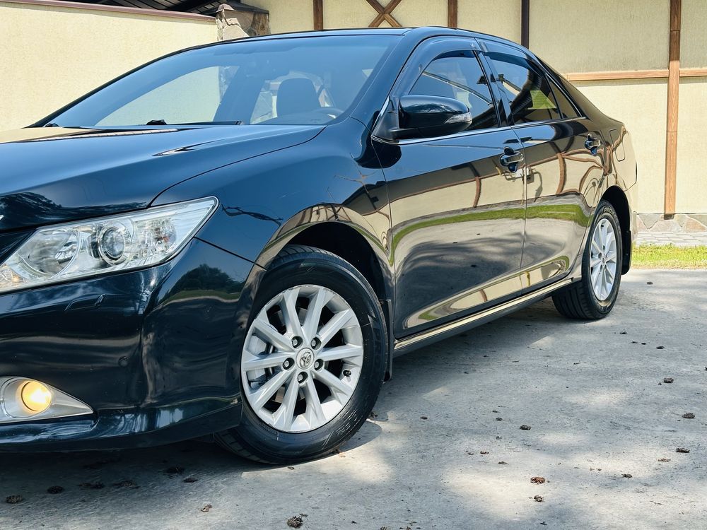 Toyota Camry идеал Не крашена