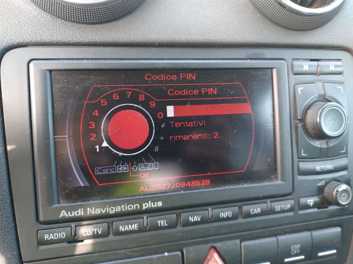 Duże Radio z Navigacją Audi A3 8 P Wysyłka