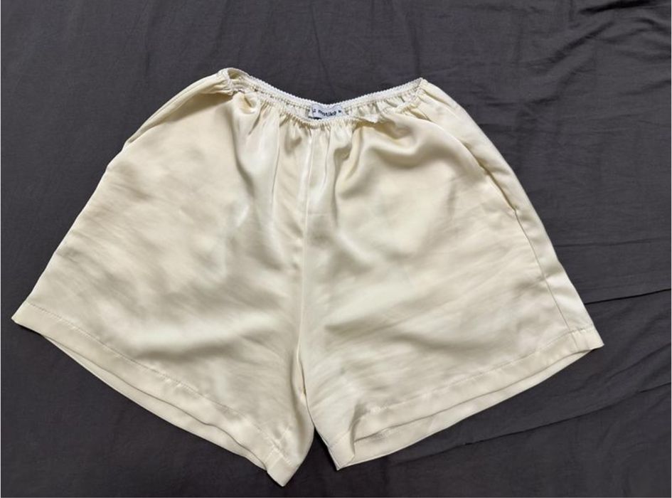 Сатинові, шовкові шорти matiko