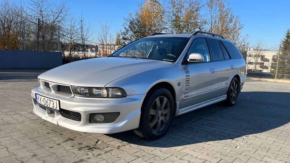 Mitsubishi Galant 2.4 benzyna 2001 rok