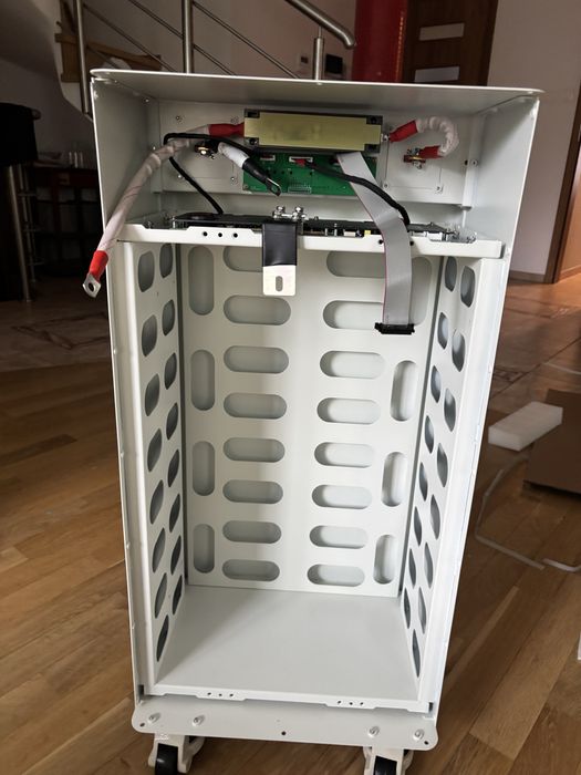 Obudowa do magazynu energii 16kWh JKESS