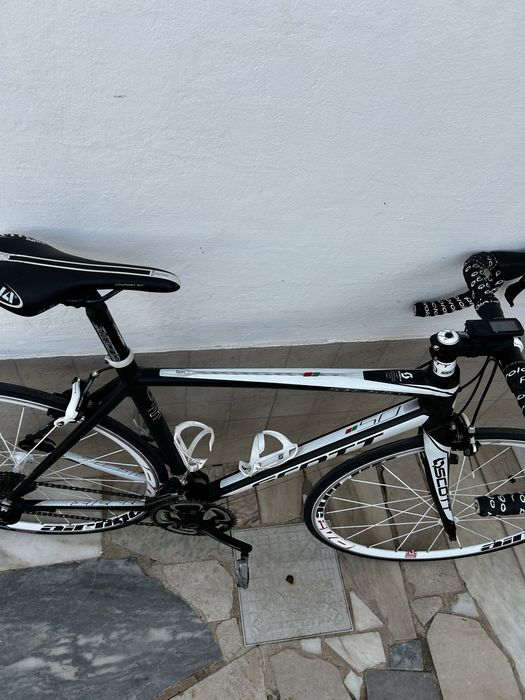 Bicicleta de estrada Scott