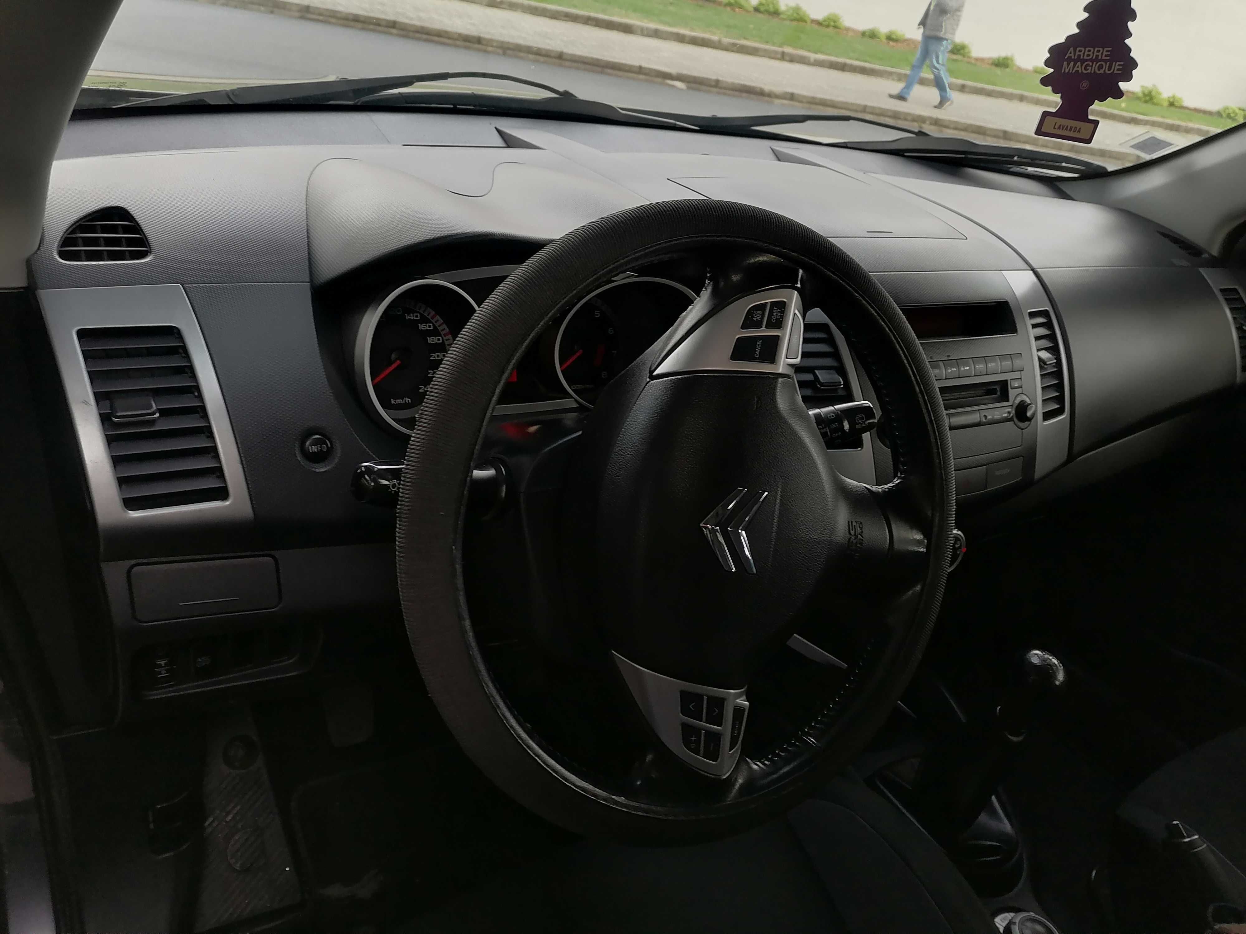 Citroën C-Crosser SUV 2.4 170CV (273 000km)