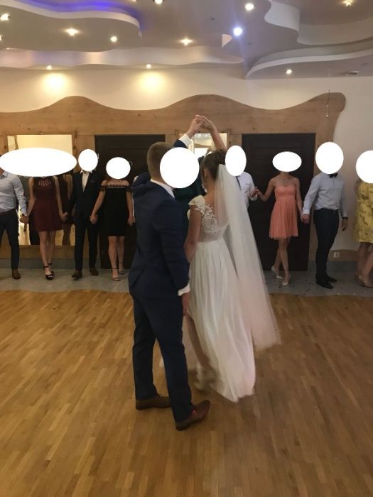 Piękna delikatna suknia ślubna 34/36