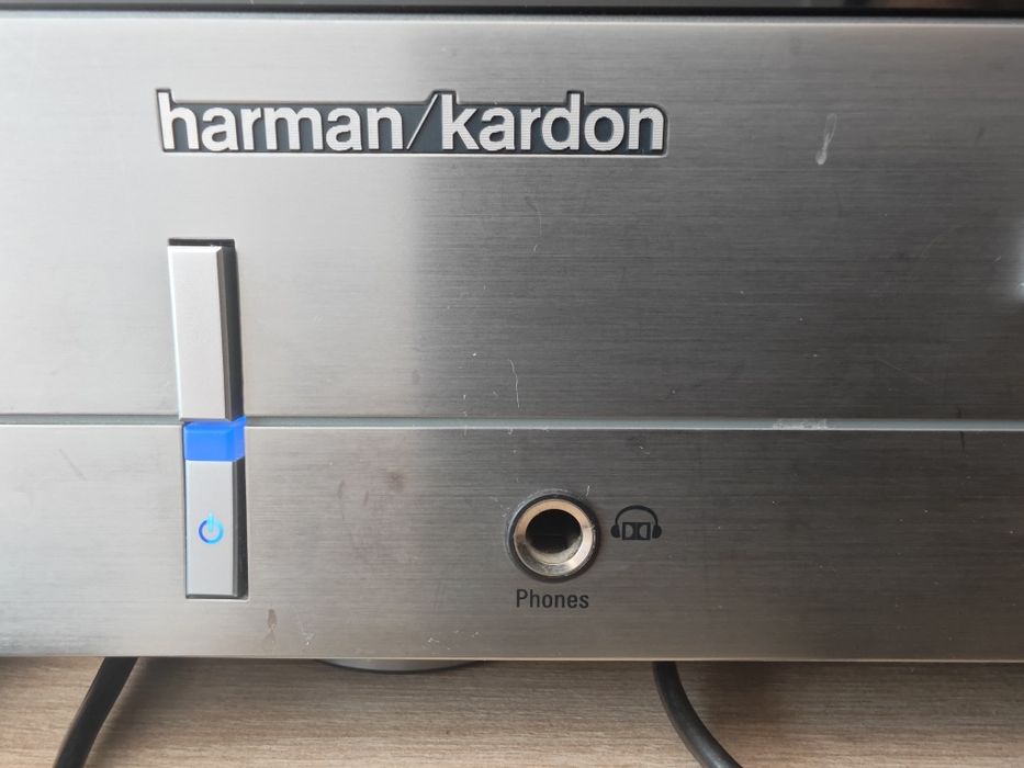 Amplituner Harman Kardon AVR 235