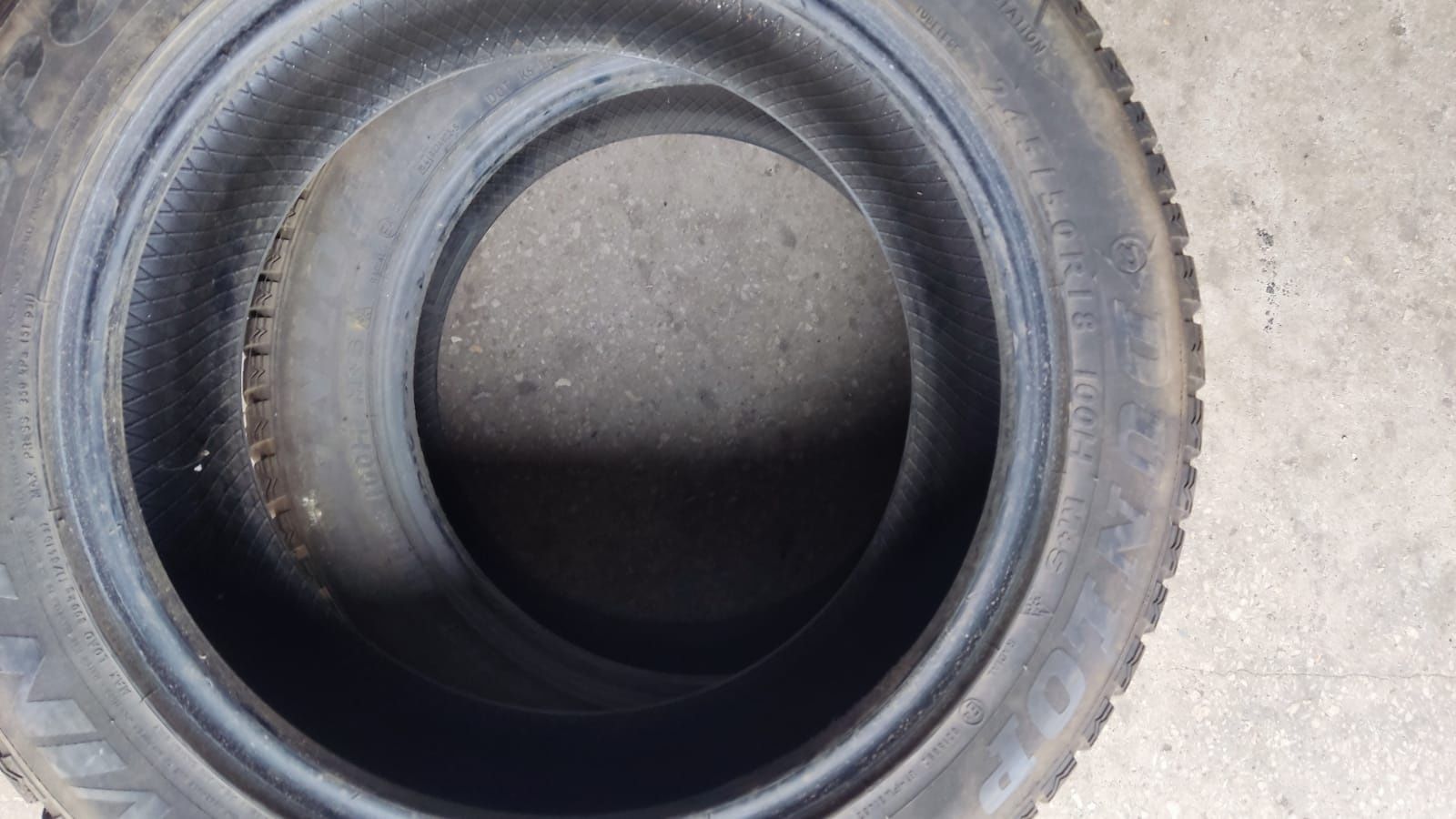 Продам зимові автошини Dunlop