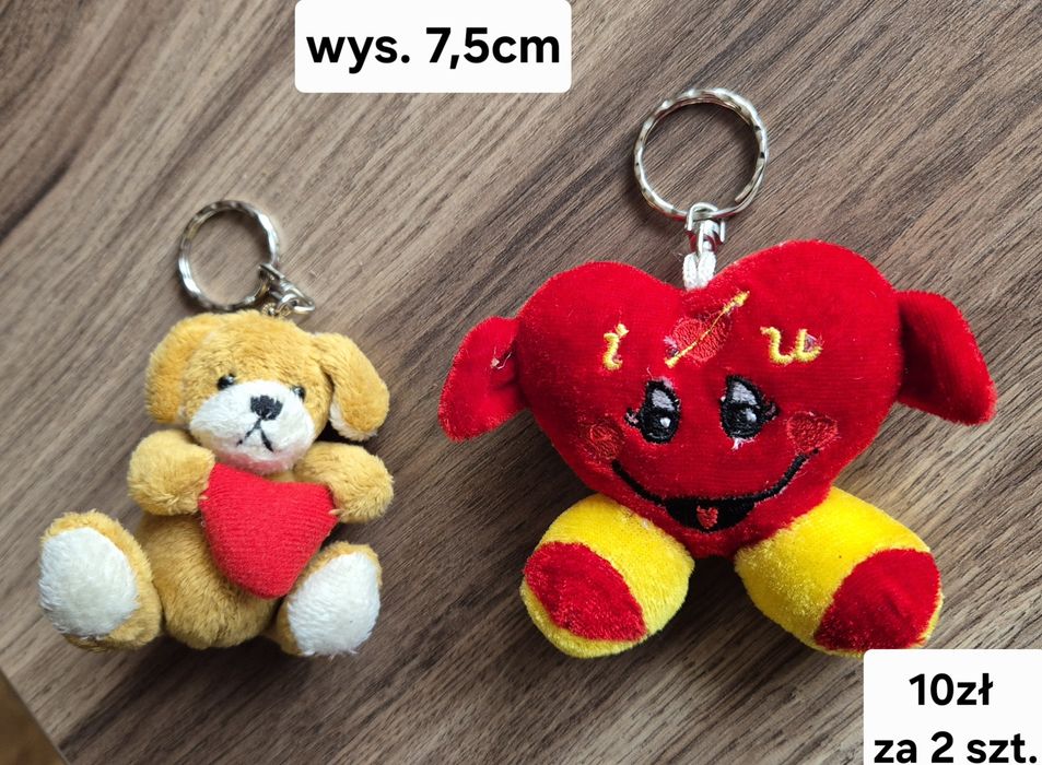 pluszowe breloki serduszko i piesek