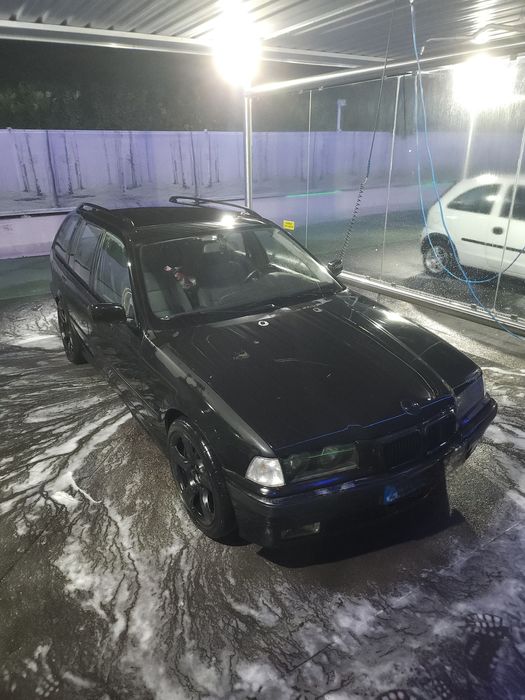 BMW E36 Touring 318tds