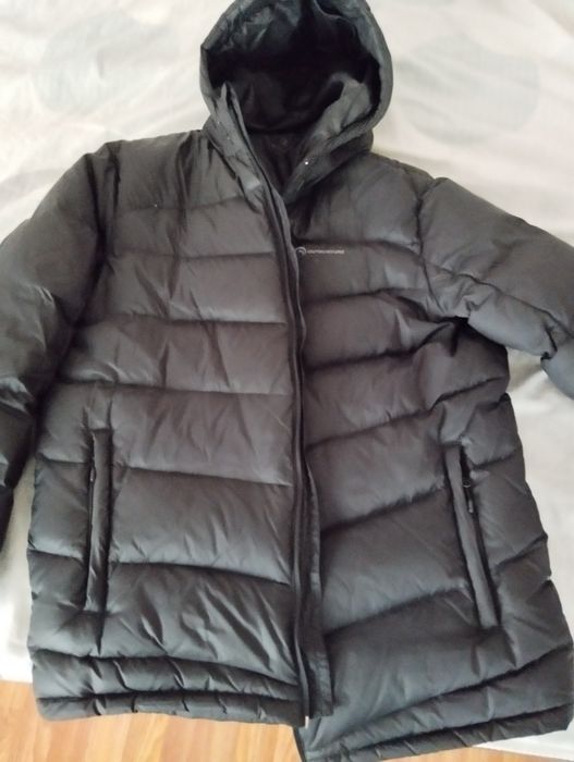 Пуховик 52-54 р. зимова куртка чоловіча чорна тепла парка бу