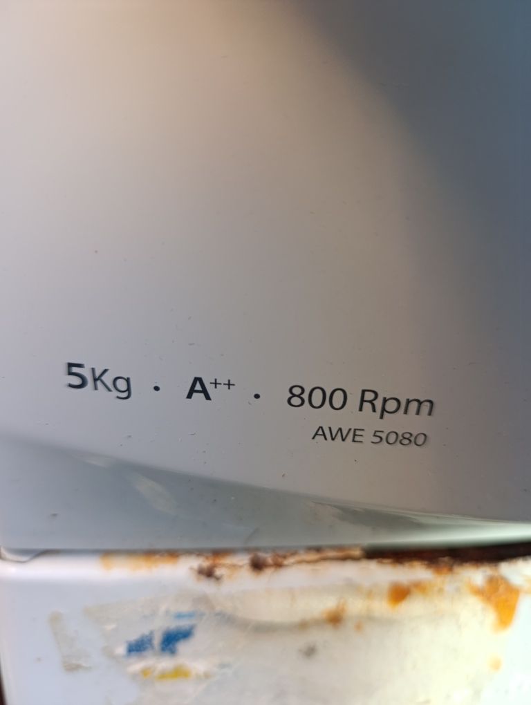 Пральна машинка Whirlpool А 800 робоча