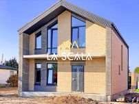 2 км від центру міста! 2-х поверховий будинок 115 м2, м. Бориспіль