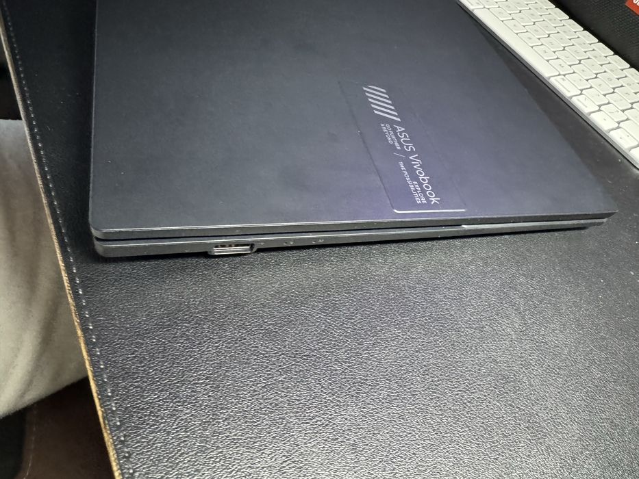 Asus vivobook 15 | Intel N100 | 4GB RAM | 128 gb m2 SSD