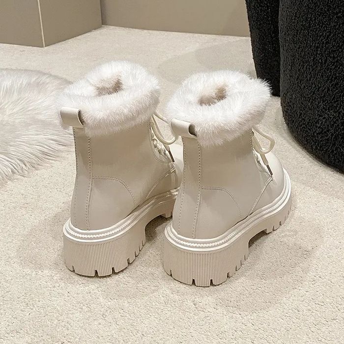 Зимние женские ботинки новые