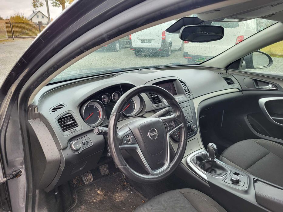 Opel Insygnia 2.0 CDTI Sedan z Niemiec