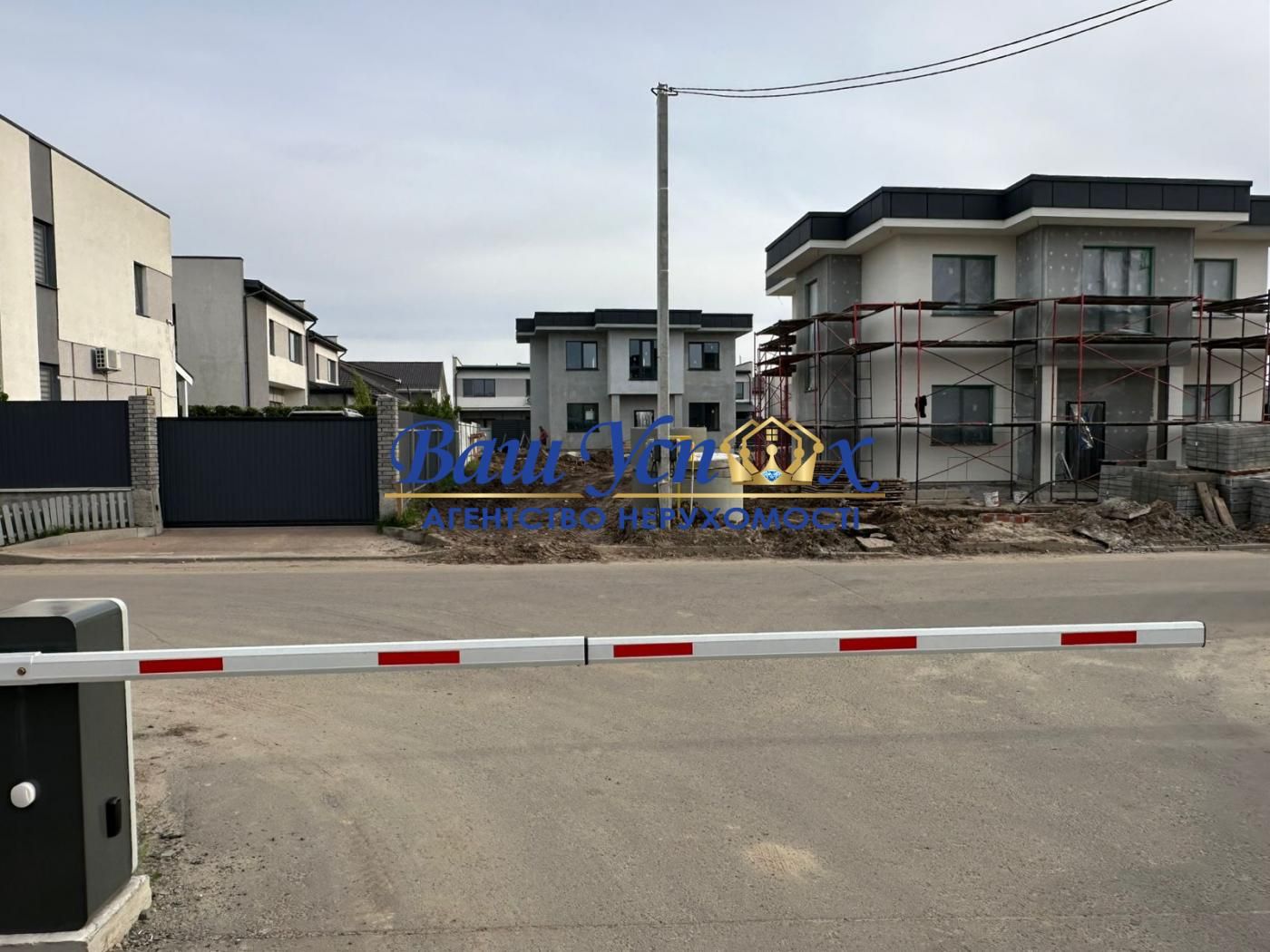 Продаж будинку з ремонтом село Гатне . Київ 5 хвилини