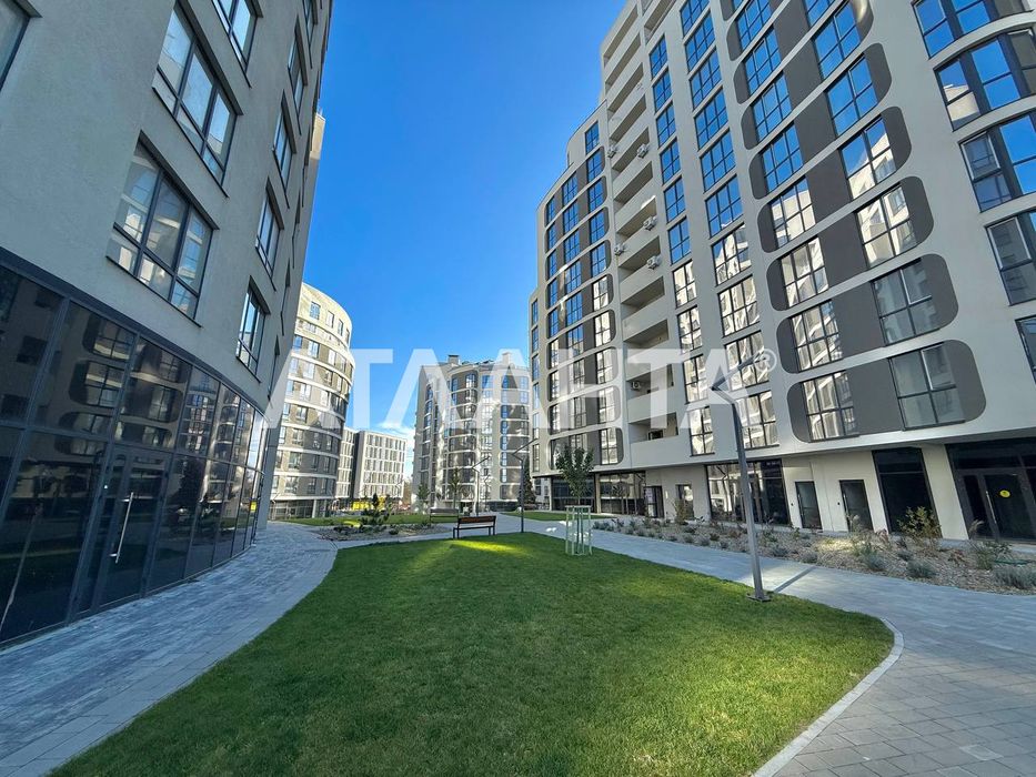 Світла квартира в Parus City — для себе чи під оренду