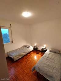 519482 - Bright room with two beds in apartament with 4 rooms