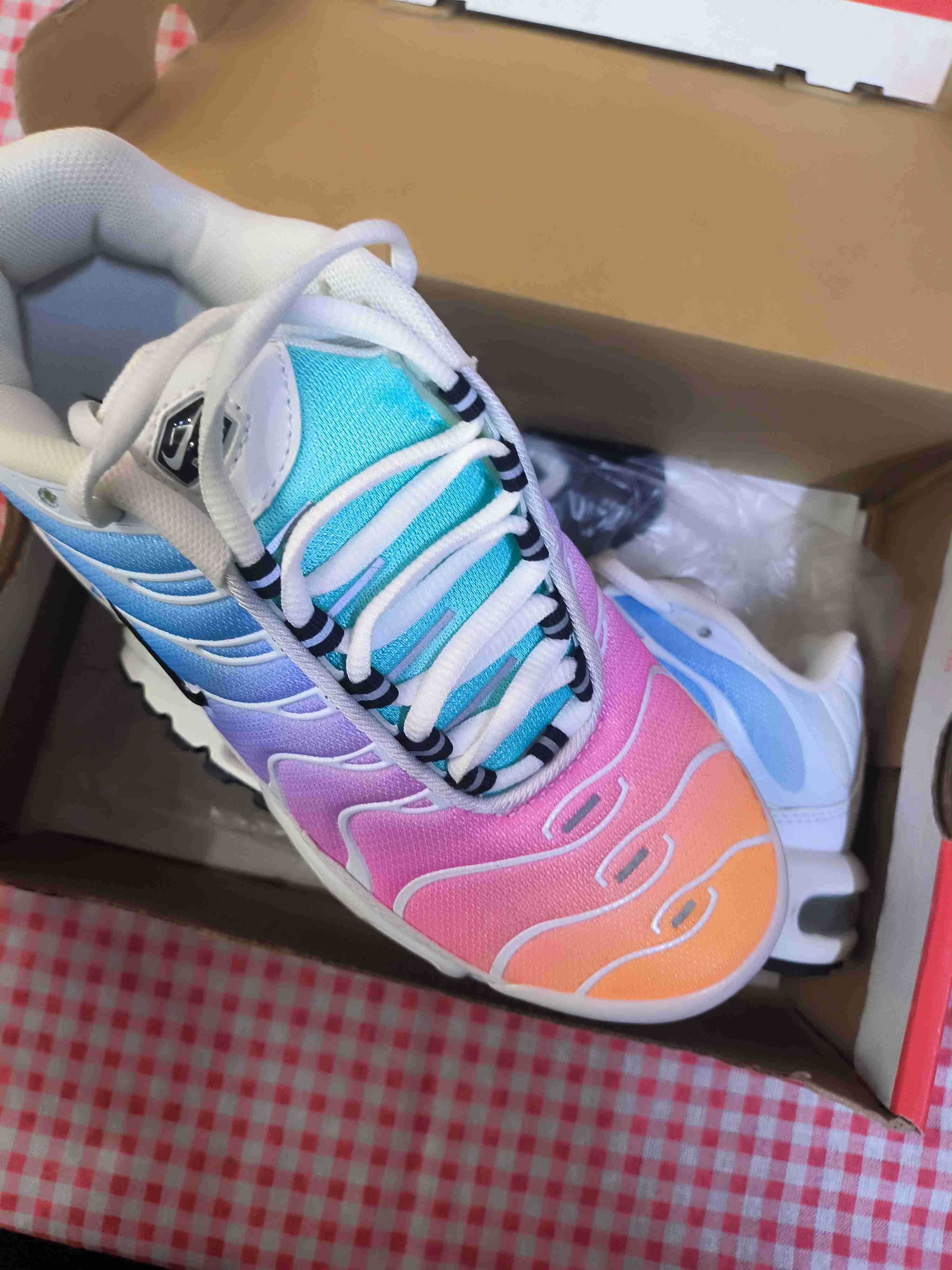Trampki Nike TN w rozmiarze 38
