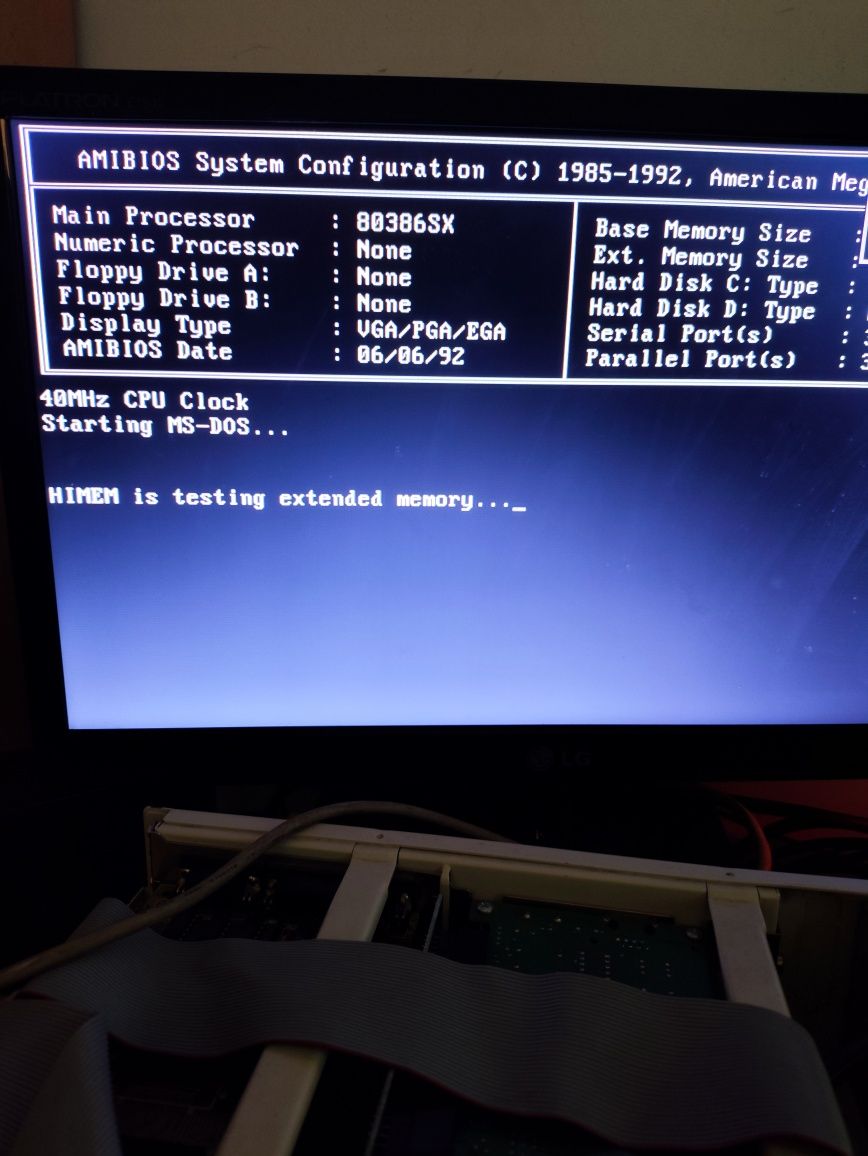 Retro zabytkowy komputer 386 AMD 40mhz