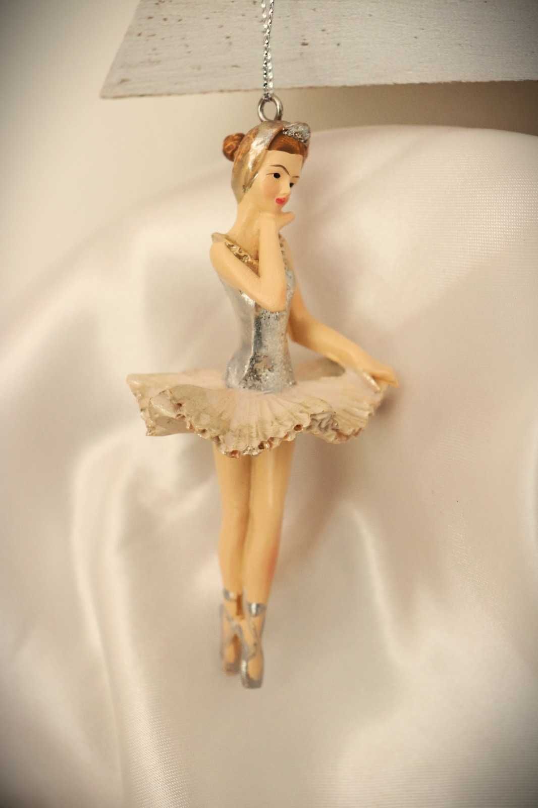 Bailarina para pendurar na árvore de Natal
