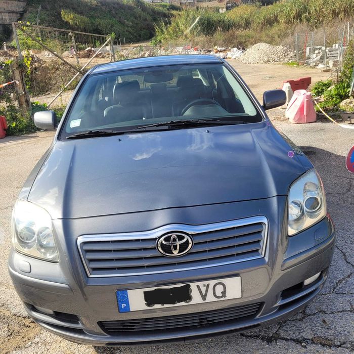 Toyota Avensis 2.0 D4D Executive1.6 - Estimado!