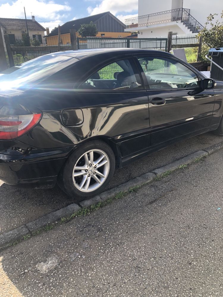 Mercedes Coupe c220
